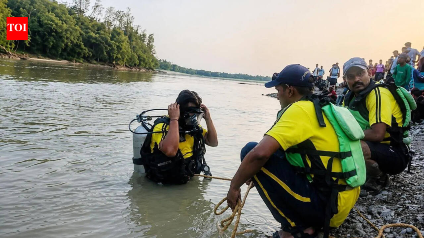 Newly-married couple from Delhi feared drowned in Rishikesh – The Times of India