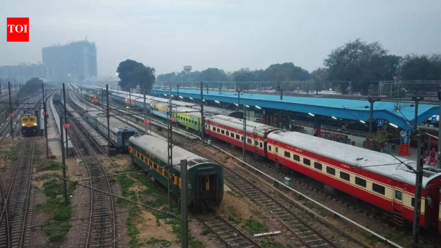 If walls could talk: “Established in 1926, the New Delhi railway station has a Guinness book record and u – The Times of India