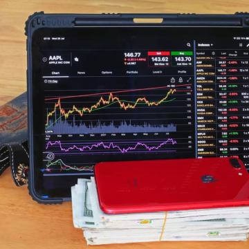 Alphabet Stock – operational updates and AI strategy midyear – AD HOC NEWS