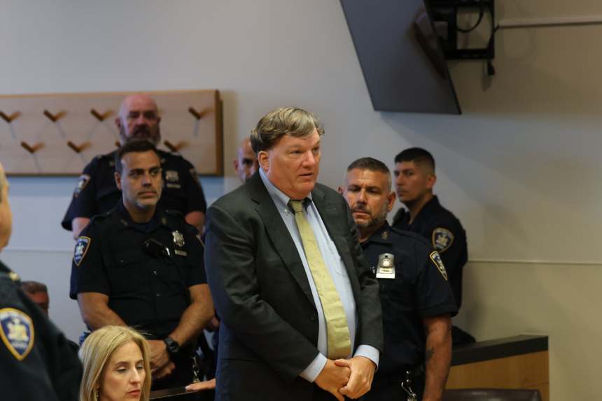 LIVE UPDATES: Confessed Gilgo Beach serial killer Rex Heuermann to be sentenced today – News12 | Long Island