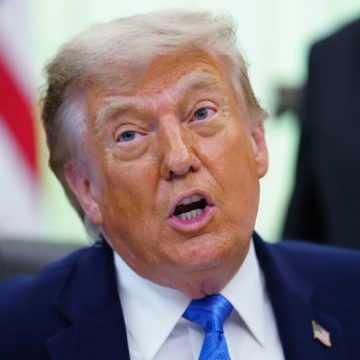 Trump calls off new military strikes on Iran hours after threatening escalation – AP News