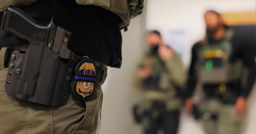 Gov. Hochul reacts to border czar's ICE surge threats: "Not New York, not ever." – CBS News