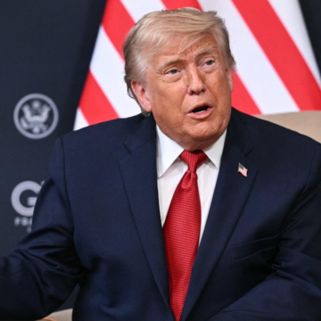 wp-header-logo-395.png Live Updates: Trump says U.S.-Iran deal "not final," threatens to resume bombing "if they don't behave" – CBS News