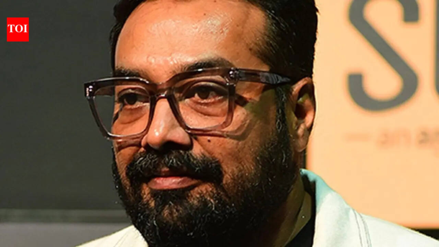 'Keep inspiring and breaking our hearts'; Anurag Kashyap backs 'Main Vaapas Aaunga'; Questions theatre sh – The Times of India