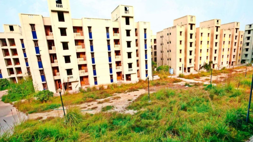 1 lakh flats needed for 5L living in Yamuna riverbed’s O-Zone: Delhi government preps plan – The Indian Express