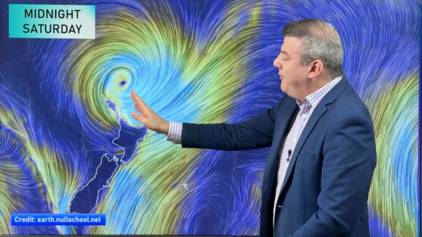 NZ (SAT): Updated forecast for Cyclone Vaianu – WeatherWatch.co.nz