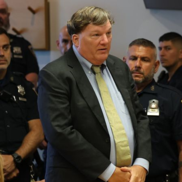 wp-header-logo-540.png Serial killer Rex Heuermann sentenced to life in prison without possibility of parole in emotionally raw hearing – CNN