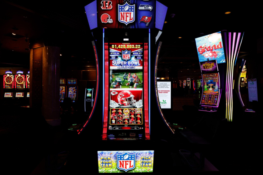 Unnamed gambler wins $10.3M jackpot on $5 bet at Las Vegas casino – Fox News
