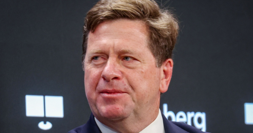 Senate delays Jay Clayton’s nomination for intel director after Trump post – NBC News