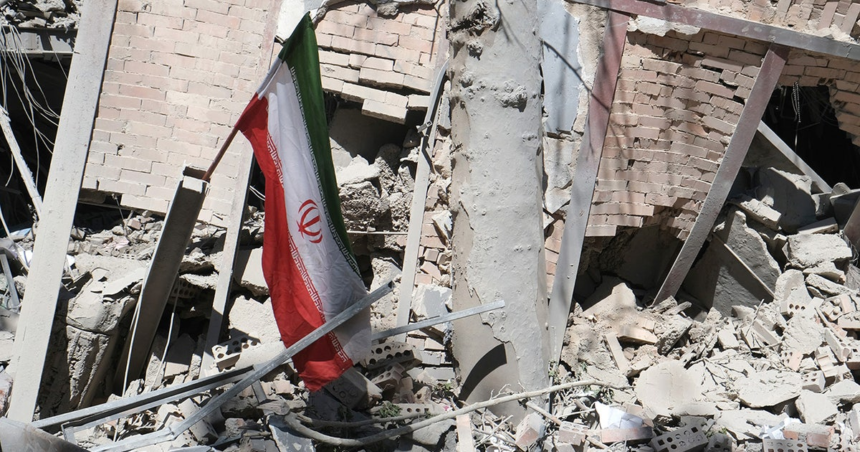 Iran latest: Deal to end war to take 'immediate effect' after US, Iran sign, Pakistan says – LiveNOW from FOX