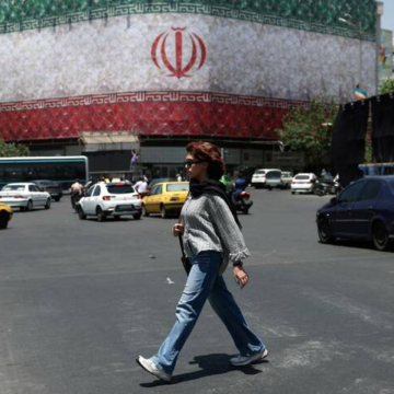 wp-header-logo-915.png U.S. and Iran sign ceasefire deal as Trump threatens new attacks – Honolulu Star-Advertiser